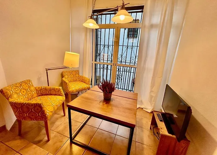 Acogedor 8pax 4bdr 2bth - Cozyhomesevilla3 Apartment Seville